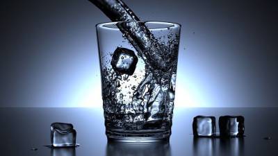 Светлана Протас - Почему в микроволновку надо ставить стакан с водой: хитрость, о которой вы не знали - belnovosti.by