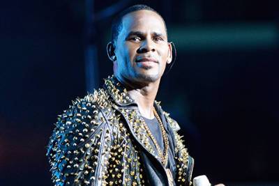 Певца R. Kelly признали виновным в педофилии и торговле людьми - spletnik.ru - Сша - Нью-Йорк - Нью-Йорк