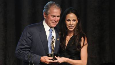 Джордж Буш - Лариса Буш - У Джорджа Буша-младшего родилась внучка - tatler.ru - штат Джорджия