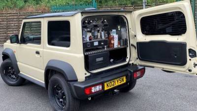 Suzuki Jimny превратили в полноценную мобильную кофейню - porosenka.net - Англия