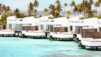 Этой осенью отдыхайте на Мальдивах на новом курорте Jumeirah Maldives - vogue.ru - Мальдивы