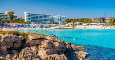 ОАЭ и Кипр могут подешеветь, а ЕС откроет границы: что ждет туристов весной 2022 - 7days.ru - Россия - Евросоюз - Эмираты - Кипр