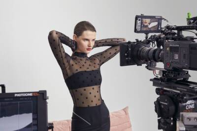 Эмма Уотсон - Клэр Фой - Паоло Роверси - Givenchy назвали нового креативного директора по макияжу - vogue.ua - Франция - Англия