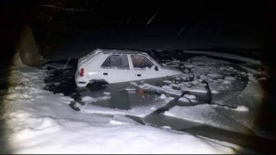 Что делать, если автомобиль провалился под лед - lifehelper.one