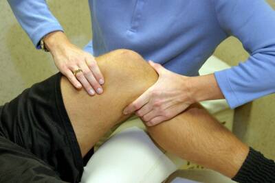 Лечение артроза коленного сустава уколами гиалуроновой кислоты: причины и симптомы развития артроза, наиболее действенный метод лечения коленного сустава - ladyspages.com
