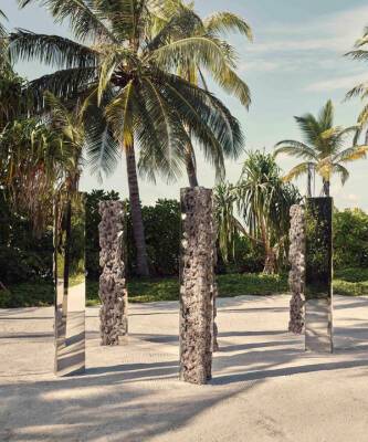 В отеле Patina Maldives появилась серия инсталляций современных художников - elle.ru - Мальдивы - Сингапур
