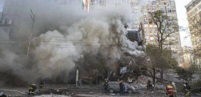 В результаті ранкового удару по Києву двоє людей загинули, 19 врятували - womo.ua - місто Києва