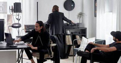 ФОТО. IKEA выпустила специальную коллекцию мебели совместно с музыкальным коллективом Swedish House Mafia - lifehelper.one - Швеция