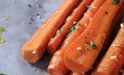 Запекли обычную морковь: закуску-гарнир просят по две тарелки - lublusebya.ru