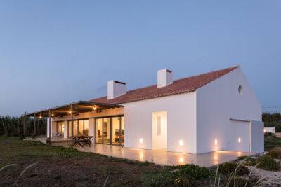 Современный сельский дом с видом на море в Португалии - porosenka.net - Португалия
