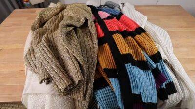 Как за 5 минут превратить унылый свитер в супер-модную вещицу - fokus-vnimaniya.com
