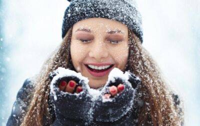 Бережем красоту: 5 эффективных beauty-средств, которые спасут кожу от ветра и мороза - hochu.ua