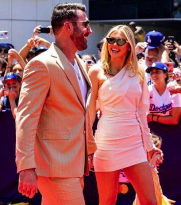 Кейт Аптон - Кейт Аптон празднует с мужем его новый контракт на 86,7 млн. долларов - starslife.ru - New York