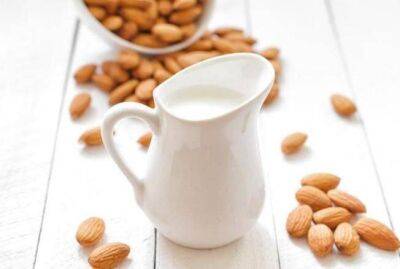 Правда ли, что теплое молоко помогает при простуде? Отвечает биолог - sadogorod.club