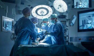 Иркутский хирург Юрий Козлов спас 8-месячного малыша, у которого обнаружили «три почки» - milayaya.ru - Иркутск - республика Бурятия
