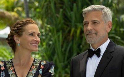 Джордж Клуни - Амаль Клуни - Джулия Робертс - Джулия Робертс в платье, покрытом фотографиями Джорджа Клуни - starslife.ru - Австралия