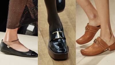 принцесса Диана - Christian Dior - Грета Гарбо - Модная обувь на каждый день в коллекциях весна-лето 2022 - vogue.ua
