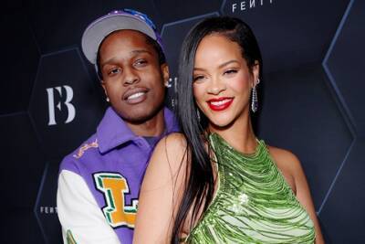 Рианна и A$AP Rocky впервые вместе вышли в свет после объявления о беременности - spletnik.ru - Нью-Йорк - Лос-Анджелес - Барбадос