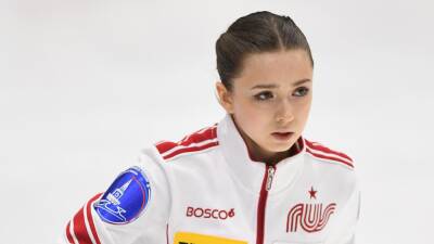 Камил Валиев - «Эмоционально устала»: 15-летняя Валиева — впервые о допинг-скандале на ОИ-2022 - wmj.ru - Пекин