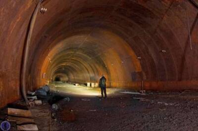 Заброшенный тоннель в Арктике с огромными габаритами (66 фото) - chert-poberi.ru - Ссср