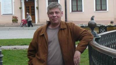 Сценарист сериала «Улицы разбитых фонарей» Роман Лебедев умер в возрасте 51 года - wmj.ru - Казань - Санкт-Петербург