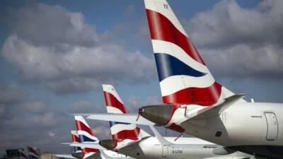 Борис Джонсон - Россия закрыла небо для британских авиакомпаний. Как это отразится на бизнесе и пассажирах - fokus-vnimaniya.com - Россия - Украина - Англия - Польша