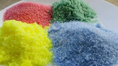 Как сделать цветной сахар в домашних условиях? Простой способ - lifehelper.one