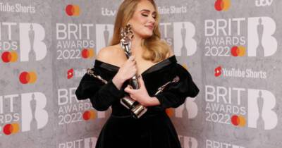 Дуа Лип - Вильям Айлиш - Brit Awards - Кто победил на гендерно-нейтральной церемонии Brit Awards: Адель или Билли Айлиш? - womo.ua - Лондон - Англия