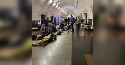 15 тысяч человек укрываются сейчас в киевском метро - womo.ua - Киев
