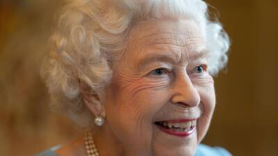 королева Елизавета II (Ii) - 95-летняя королева Елизавета II открыла собственный бизнес - wmj.ru
