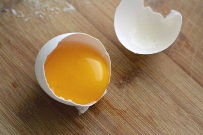 Игорь Зур - Зачем во время стирки используют яйца: совет для бережливых хозяек - lifehelper.one