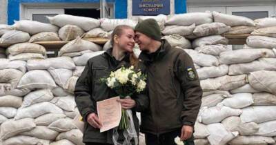 За 11 дней в Украине поженились 4 тыс. влюбленных - womo.ua - Россия - Украина - Киев