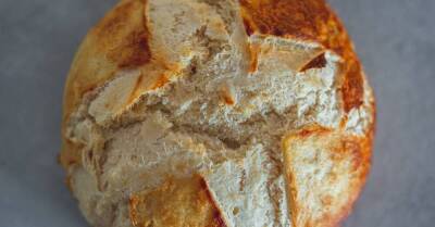 Белый хлеб на сухих дрожжах по турецкому рецепту, хрустящий и мягкий экмек - lifehelper.one - Турция