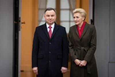 Польщі Анджей Дуда - Президент Польщі Анджей Дуда та його дружина віддали свою резиденцію для українських біженців - vogue.ua - Ватикан - місто Брюссель