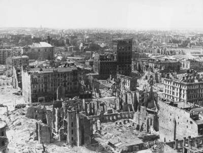 Варшава: історія відновлення міста, яка надихає - vogue.ua - місто Варшава