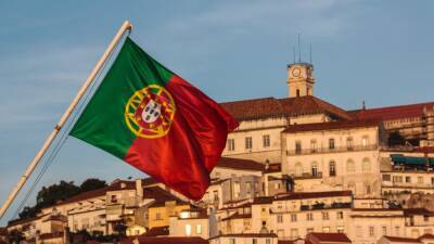 Як отримати статус тимчасового захисту в Португалії - vogue.ua - Румунія