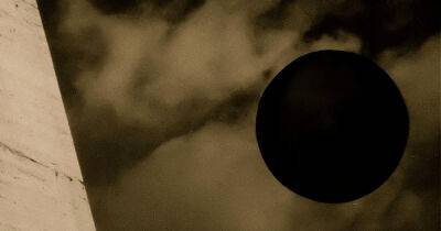 Черная Луна: каким знакам зодиака грозит эмоциональное выгорание в период с 30 мая по 3 июня - 7days.ru