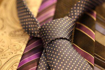 Игорь Зур - Можно ли стирать галстук: как это делать правильно, должна знать каждая хозяйка - belnovosti.by
