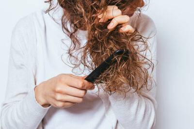 Тонке, нормальне, жорстке: як зміцнити й прискорити ріст волосся різного типу - vogue.ua