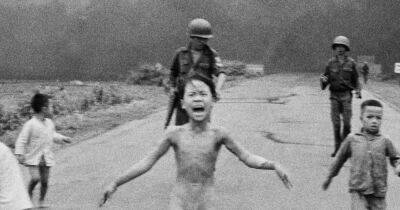 Історія одного фото: легендарний кадр, який зупинив в'єтнамську війну - vogue.ua
