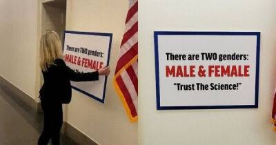 "Есть два пола: мужчины и женщины. Доверяйте науке": американка ответила оппоненту с помощью плаката - porosenka.net - Сша