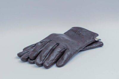 Что делать с зимними кожаными перчатками летом, чтобы с наступлением сезона не пришлось покупать новые - lifehelper.one