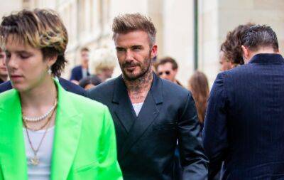 Louis Vuitton - Streetstyle: гості Тижня чоловічої моди в Парижі - vogue.ua