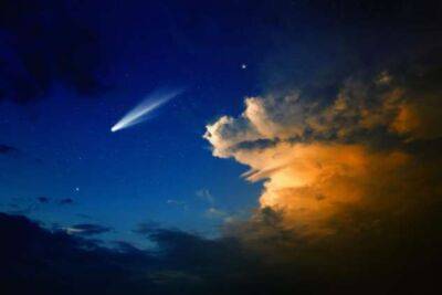 О.Нео - Что такое комета и почему она имеет хвост, примета увидеть ее в небе - chert-poberi.ru - Россия