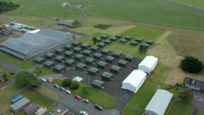 Ирландия вынуждена селить беженцев из Украины в армейских палатках на военной базе - fokus-vnimaniya.com - Украина - Дублин - Ирландия