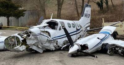 Крушение легкомоторного самолета в США попало на видео - porosenka.net - Сша - Нью-Йорк - Нью-Йорк