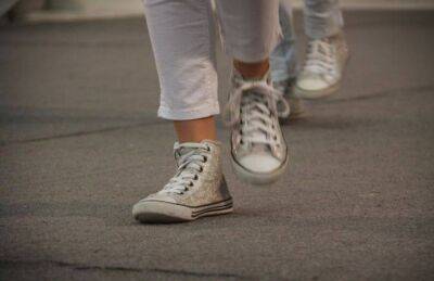 Марин Михалап - Белая обувь будет выглядеть новой даже через год: какие 3 хитрости в этом помогут - lifehelper.one