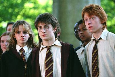 Harry Potter - Гарри Поттер - Эмма Уотсон - Джоан Роулинг - Киностудия Warner Bros. и Джоан Роулинг работают над спин-оффом "Гарри Поттера" - spletnik.ru