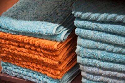 Не спешите покупать новые полотенца: 3 минуты — и они снова чистые и пахнут свежестью - lifehelper.one