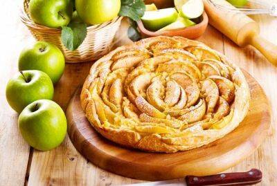 Яблочный пирог с карамелью и орехами - fokus-vnimaniya.com